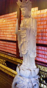 Kwan Yin Temple, Vancouver. Photo: © Hazel Waghorn