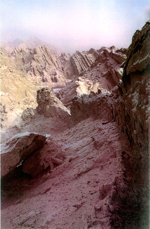 Narrow Pass on the silk road. Photo © Sir John Aske