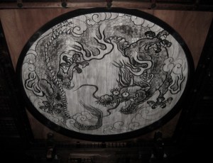 Renge-ji's ceiling dragon. The original was painted by famed artist Kano Tanyu. Photo © @KyotoDailyPhoto Renge-ji's ceiling dragon. The original was painted by famed artist Kano Tanyu. Photo © @KyotoDailyPhoto