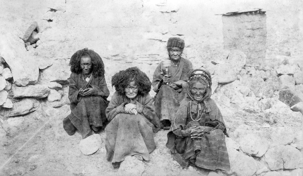 Photographs of the 1903 Francis Younghusband led mission to invade Tibet