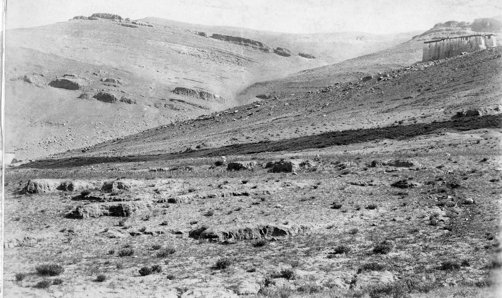 Photographs of the 1903 Francis Younghusband led mission to invade Tibet