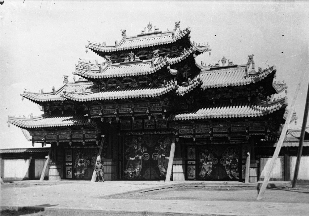 Images of monasteries in Mongolia (most of them destroyed in 1930s).