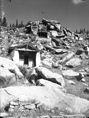 Tibetan or Mongolian meditation huts © eap.bl.uk