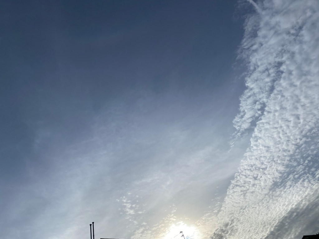 Splash of clouds over the sunshine. 