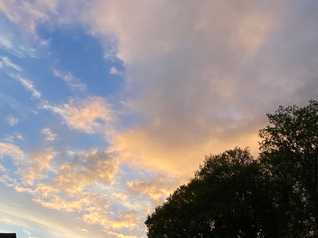 Busy sky over Totnes.