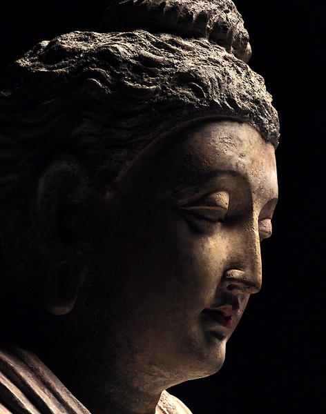 Buddha sitting in Dharmacakramudrā [wheel of dharma mudra, or mudra of teaching the dharma. © MIHO Museum, Japan